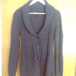 Oversized gray sweater